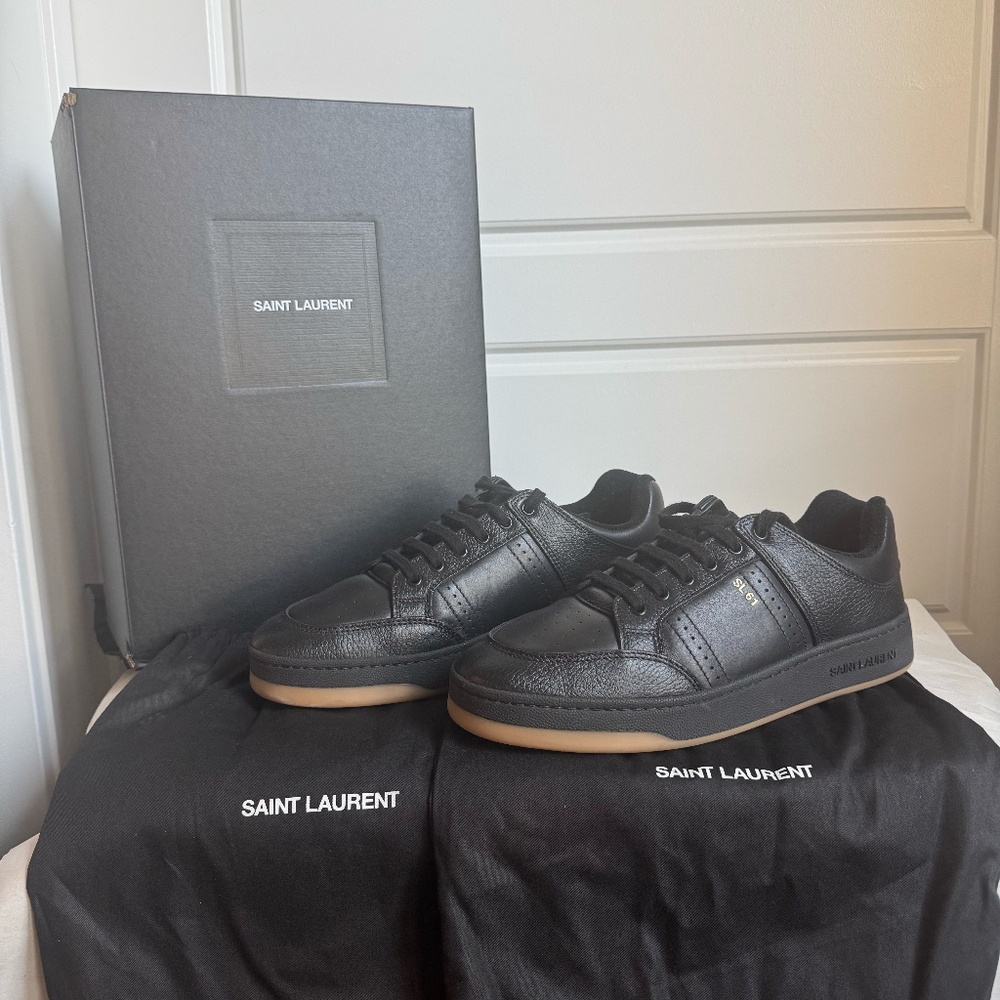 Saint Laurent Court Classic Leather Sneakers – EU 44 / US 11 –Near New, Full Set
